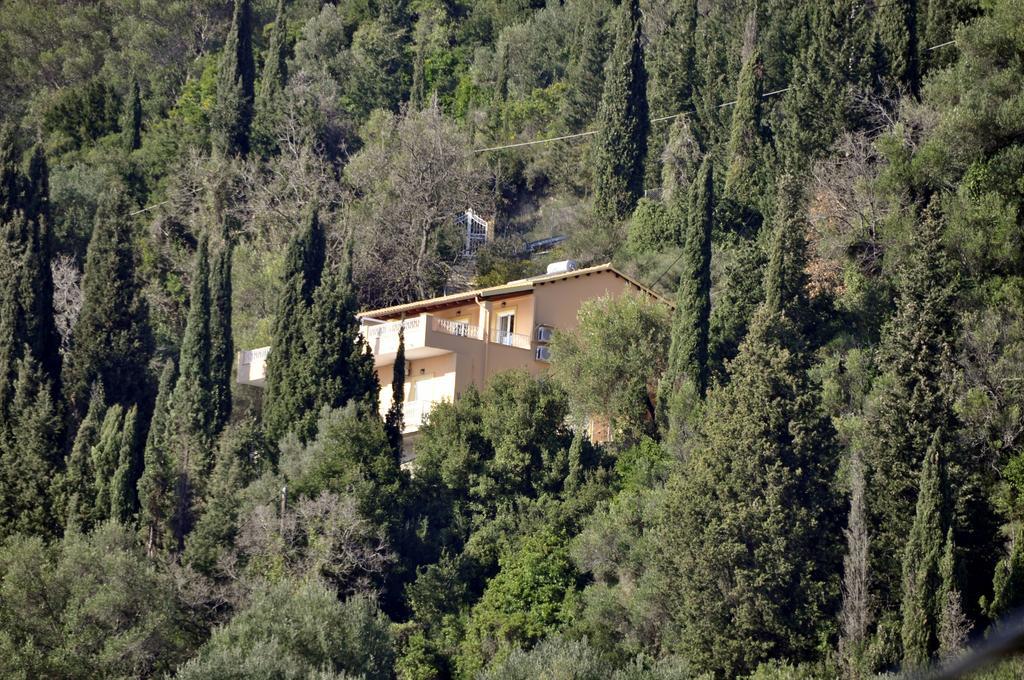 Stella'S Apartments Агиос-Гордиос Экстерьер фото