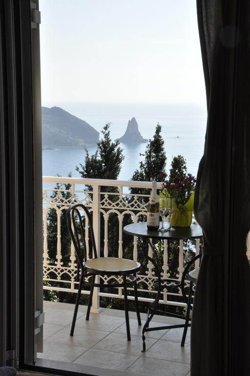 Stella'S Apartments Агиос-Гордиос Экстерьер фото