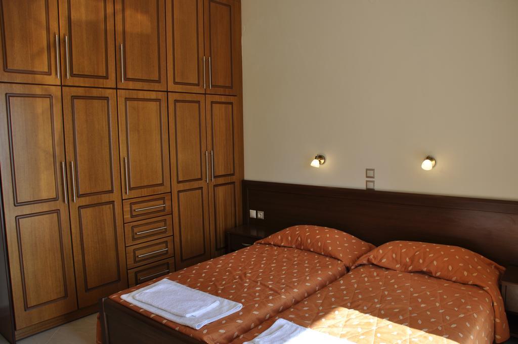 Stella'S Apartments Агиос-Гордиос Экстерьер фото