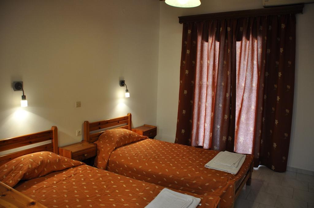 Stella'S Apartments Агиос-Гордиос Экстерьер фото