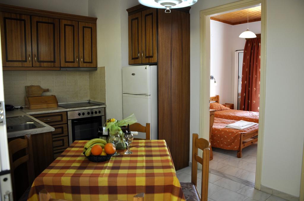 Stella'S Apartments Агиос-Гордиос Номер фото